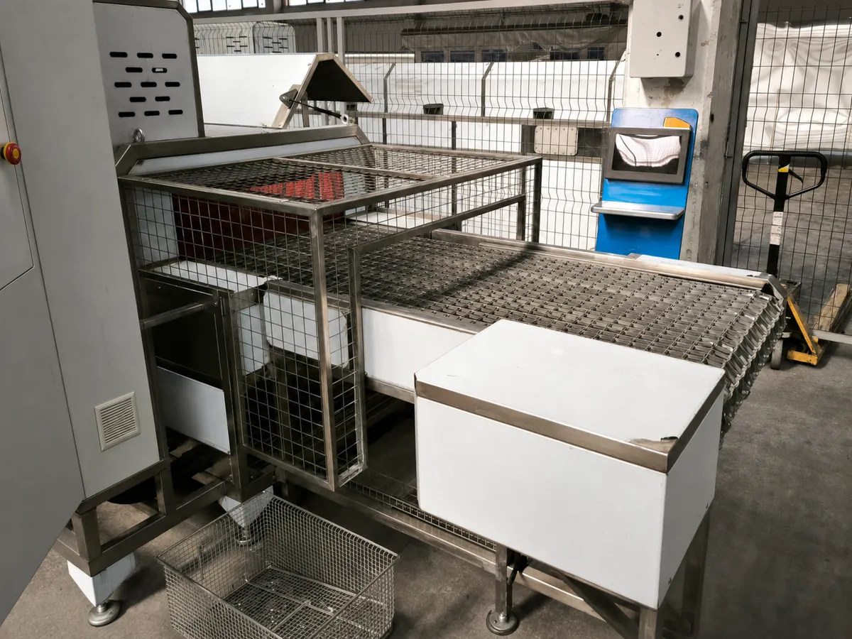 Fördertechnik und Werkstückkörbe für industrielle Reinigungsprozesse